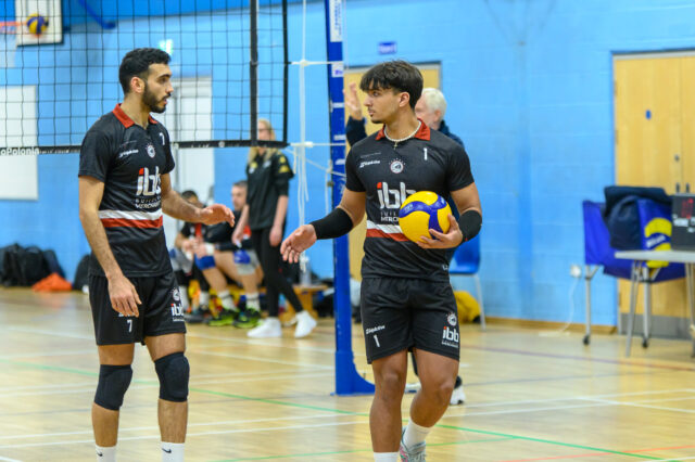 IBB Polonia London Battles League Leaders in Five-Set Thriller